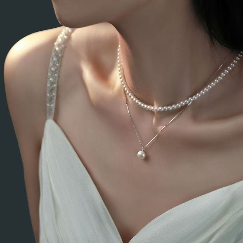 minimal pearl necklace for everyday elegance