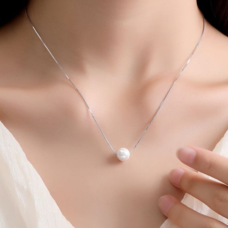 S925 sterling silver single pearl pendant necklace by SYLVERAE