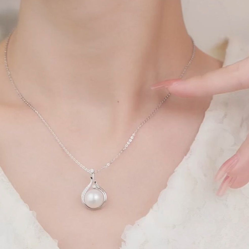 Sterling Silver Pearl Pendant Necklace | SYLverae Quiet Luxury Jewelry